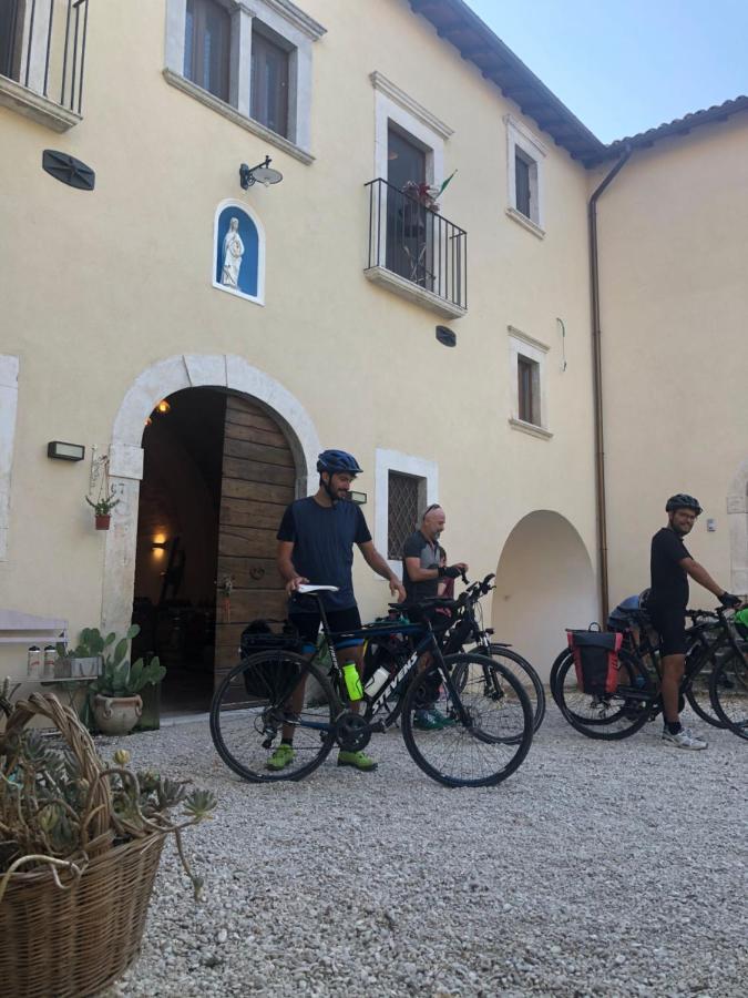 Dimora Dell'Arte Hotell Navelli Eksteriør bilde